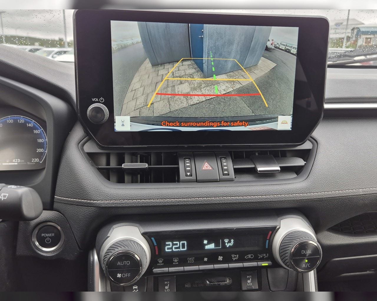 TOYOTA RAV4 GX HYBRID