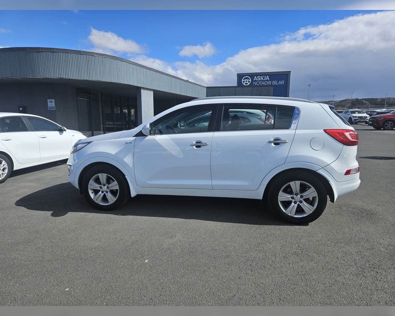 KIA SPORTAGE