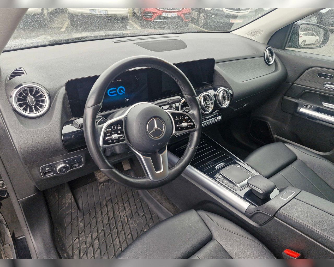 MERCEDES-BENZ EQA 250 PROGRESSIVE