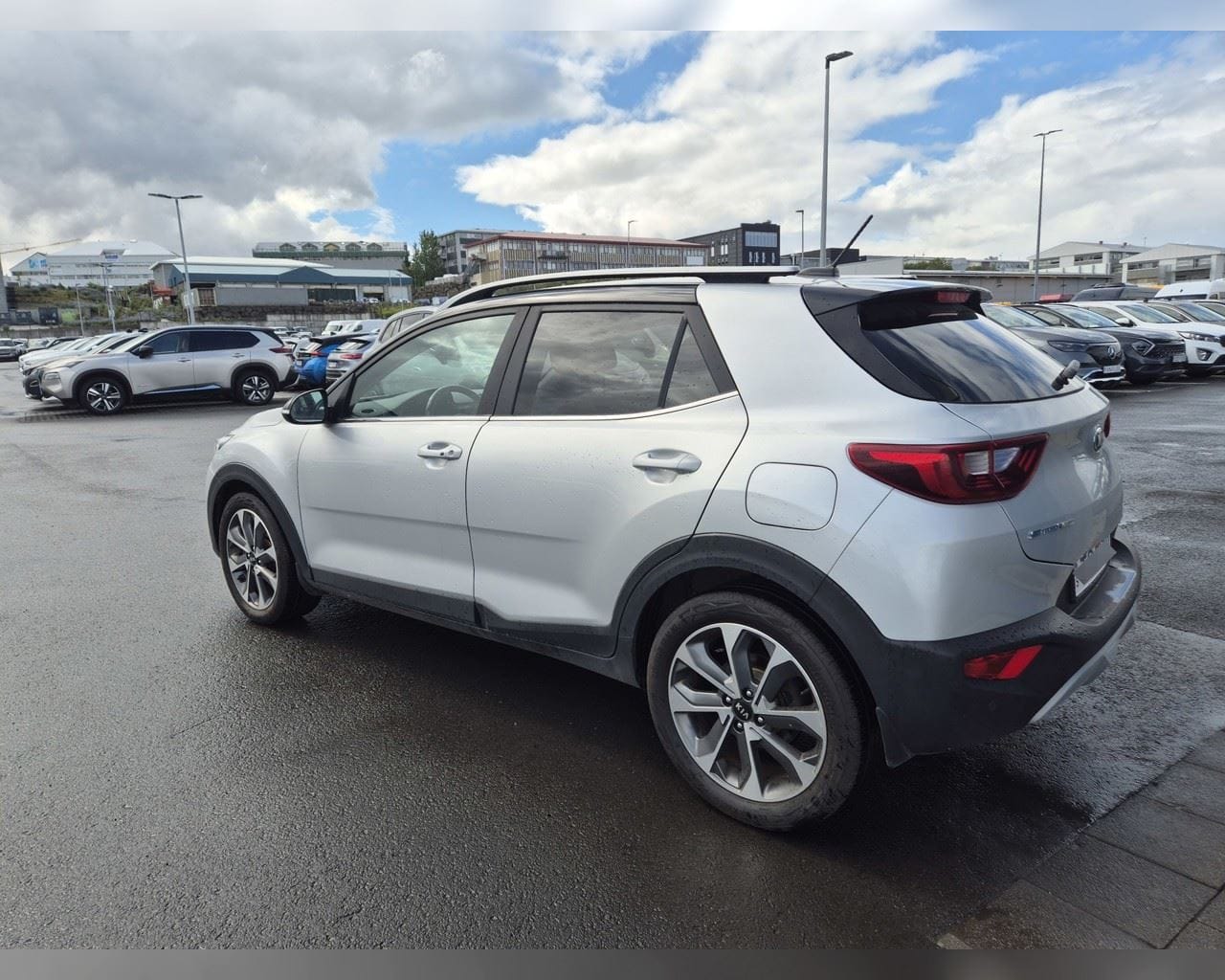 KIA STONIC STYLE