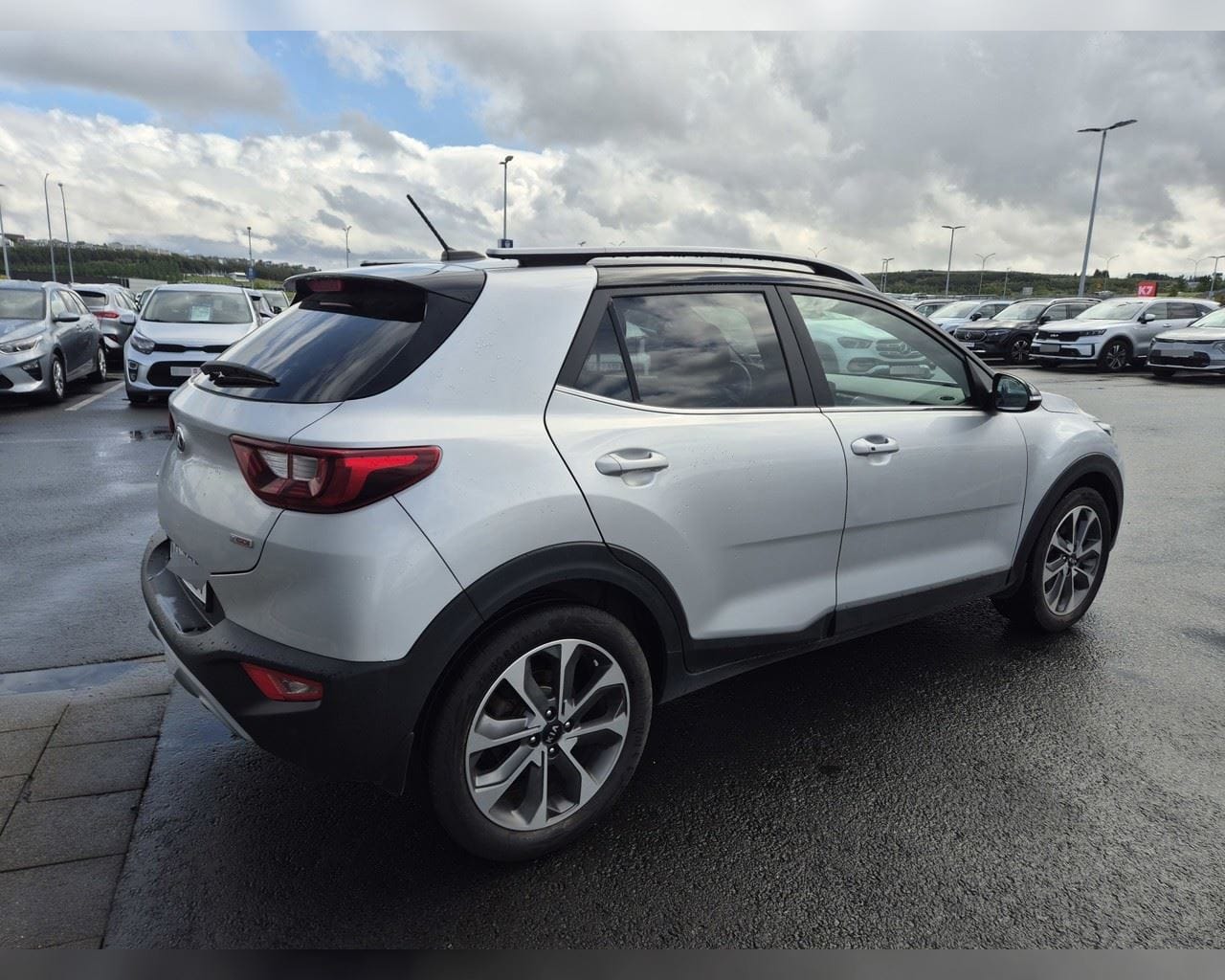 KIA STONIC STYLE