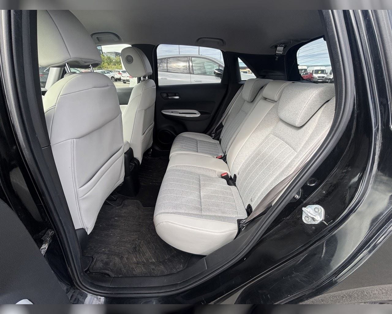 HONDA JAZZ EXECUTIVE HYBRID