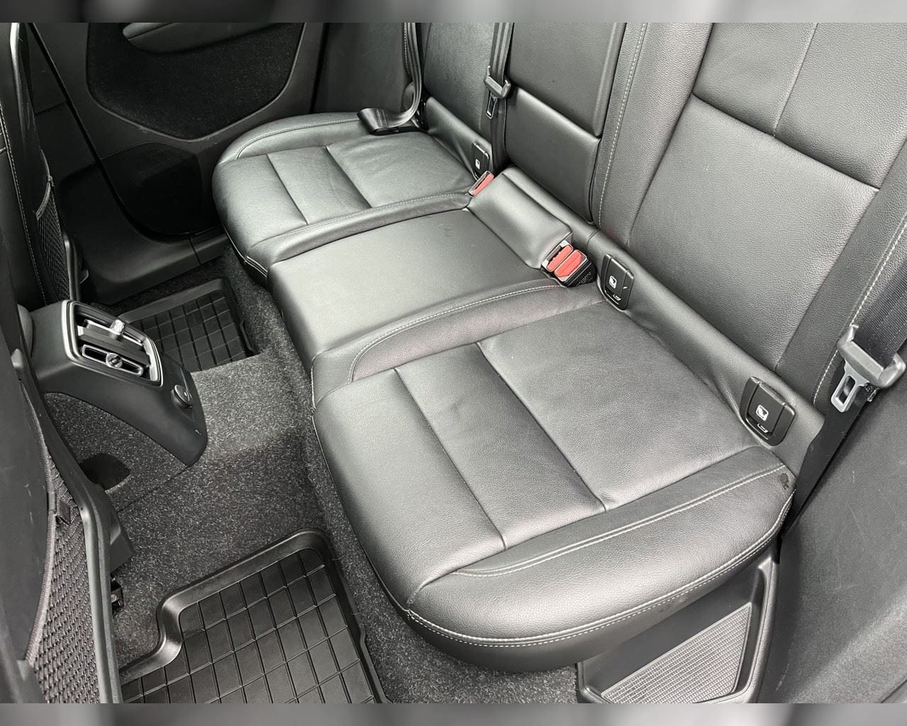VOLVO XC40 INSCRIPTION