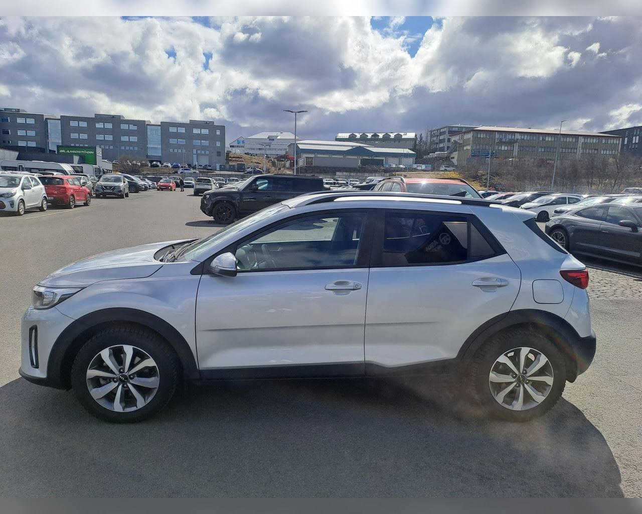 KIA STONIC URBAN