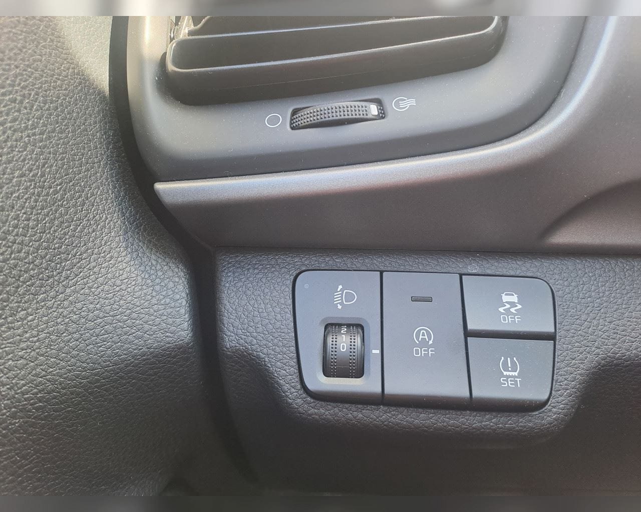 KIA STONIC URBAN