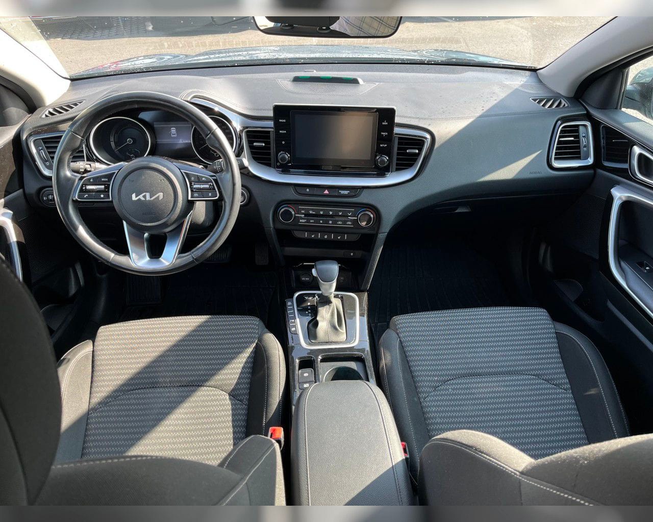 KIA XCEED PHEV URBAN