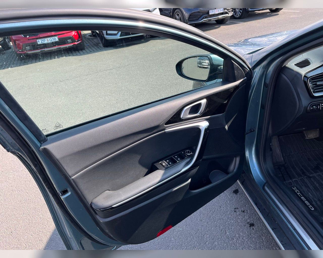 KIA XCEED PHEV URBAN