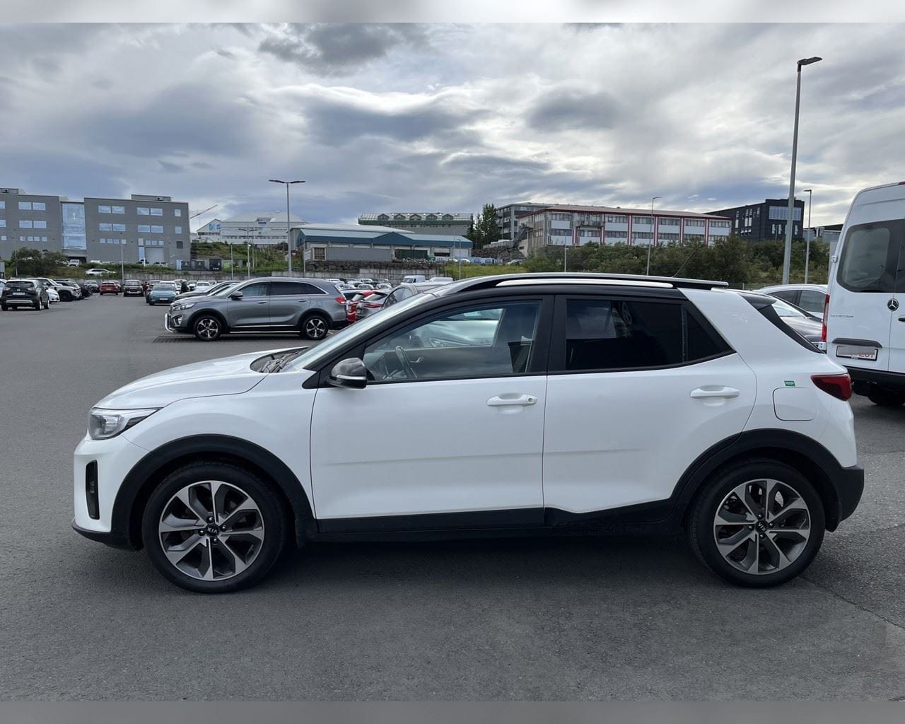 KIA STONIC URBAN