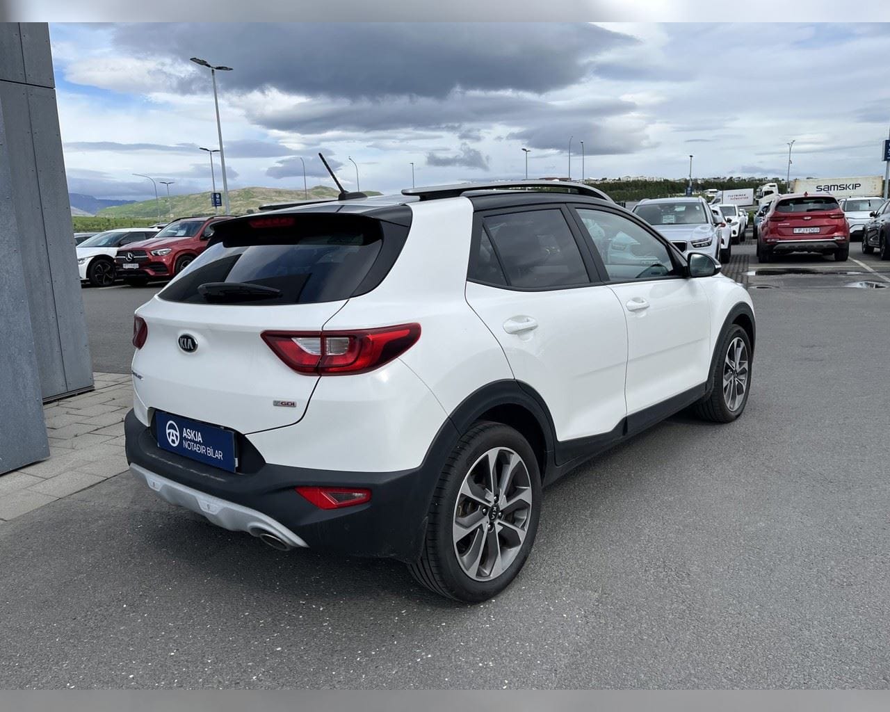 KIA STONIC URBAN