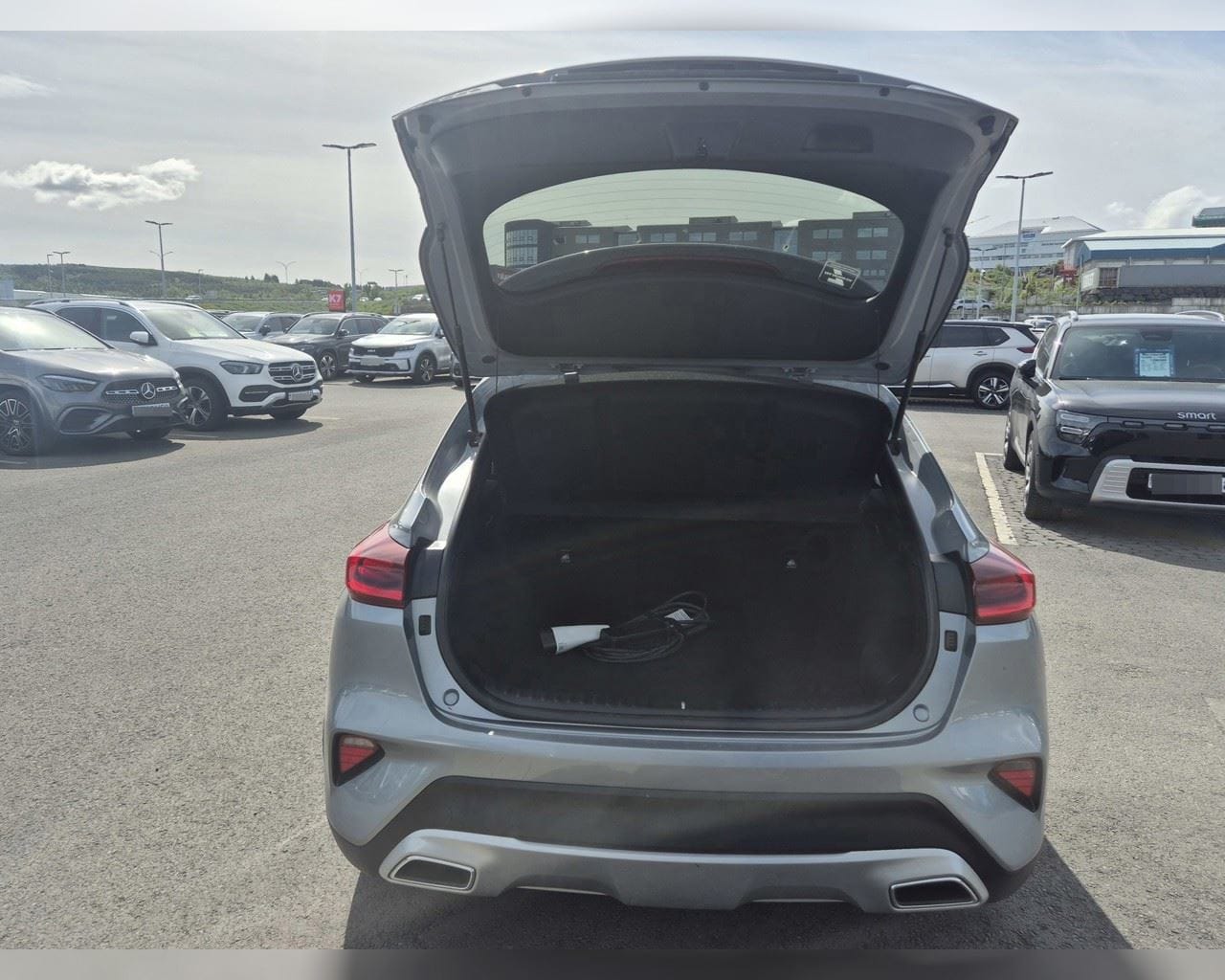 KIA XCEED PHEV URBAN