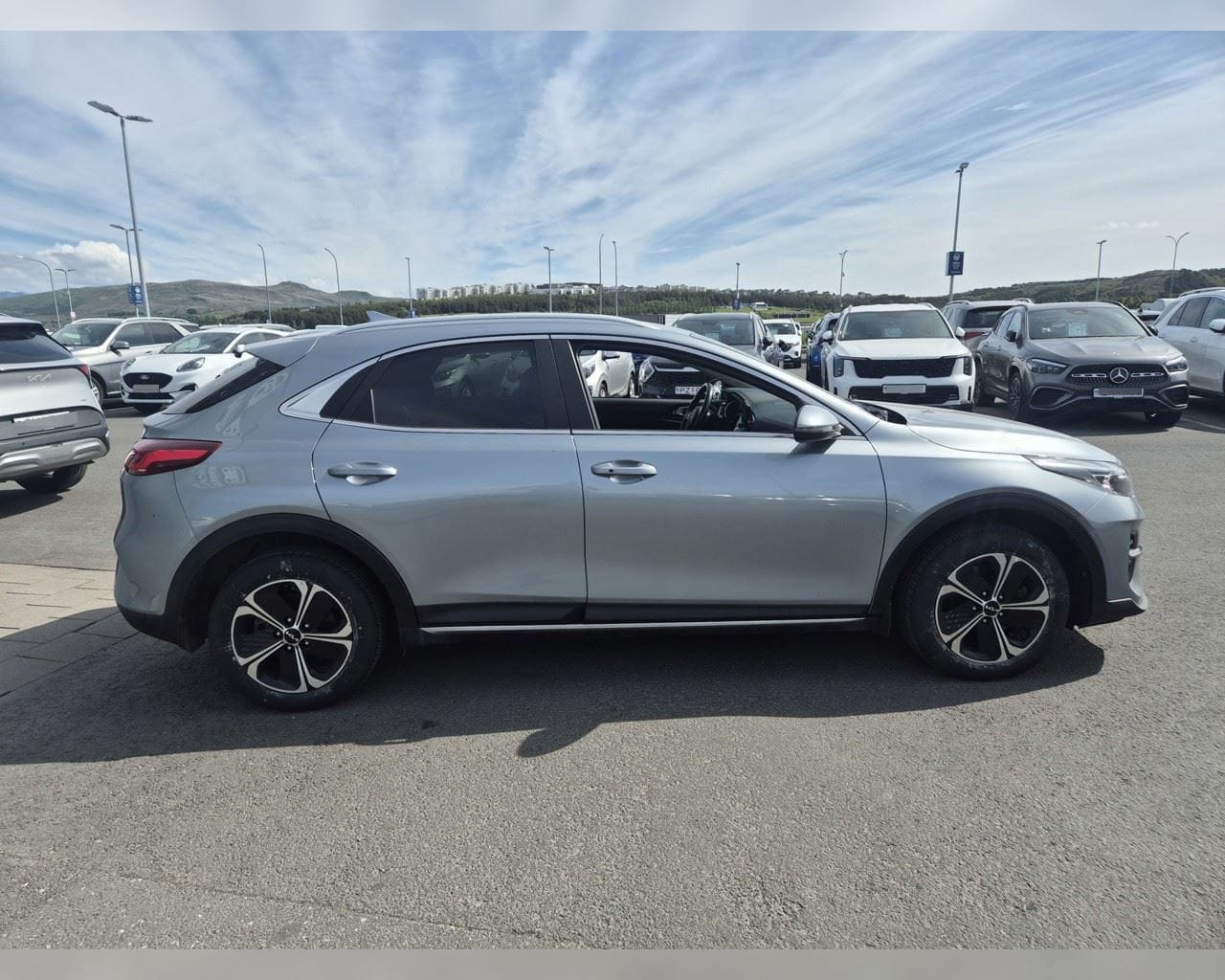 KIA XCEED PHEV URBAN