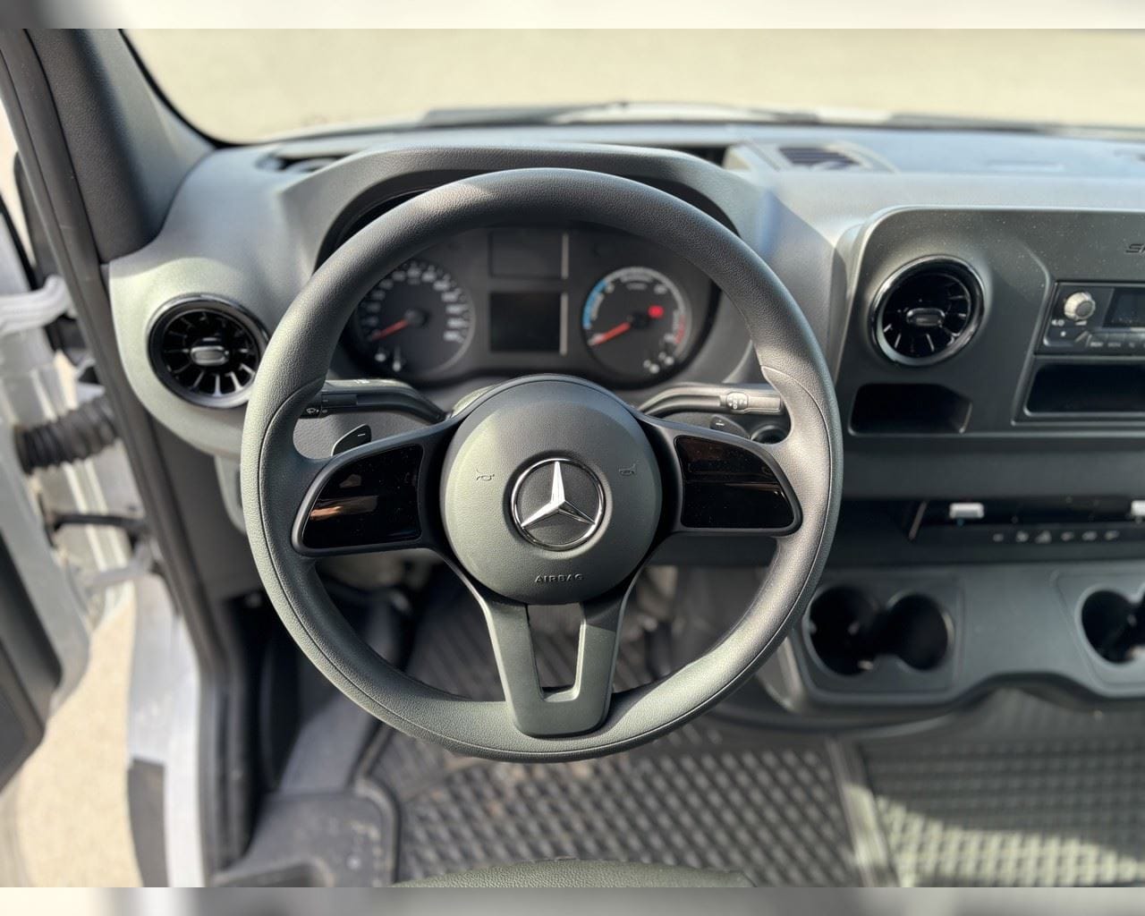 MERCEDES-BENZ SPRINTER E