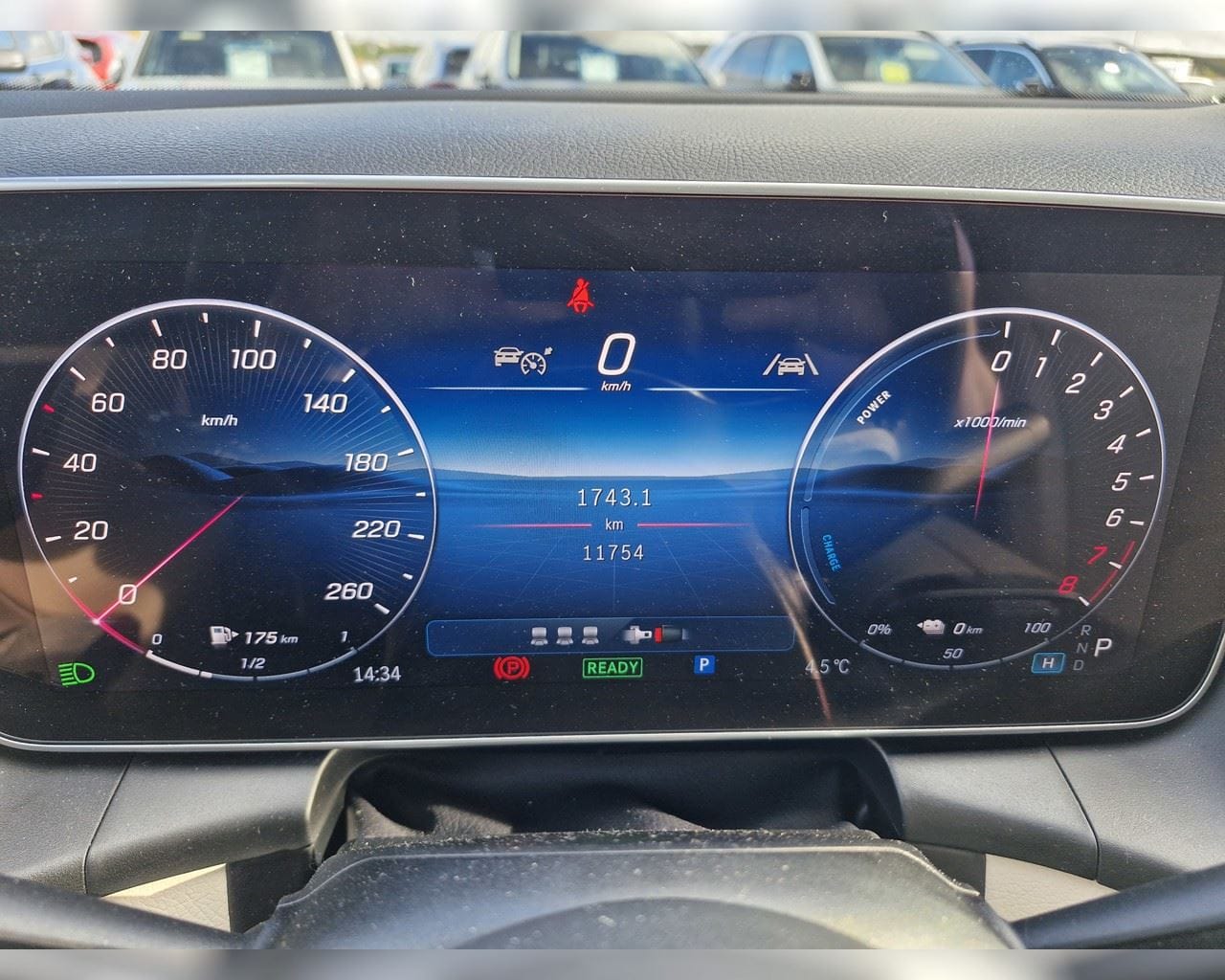 MERCEDES-BENZ GLC 300 E 4MATIC PROGRESSIVE