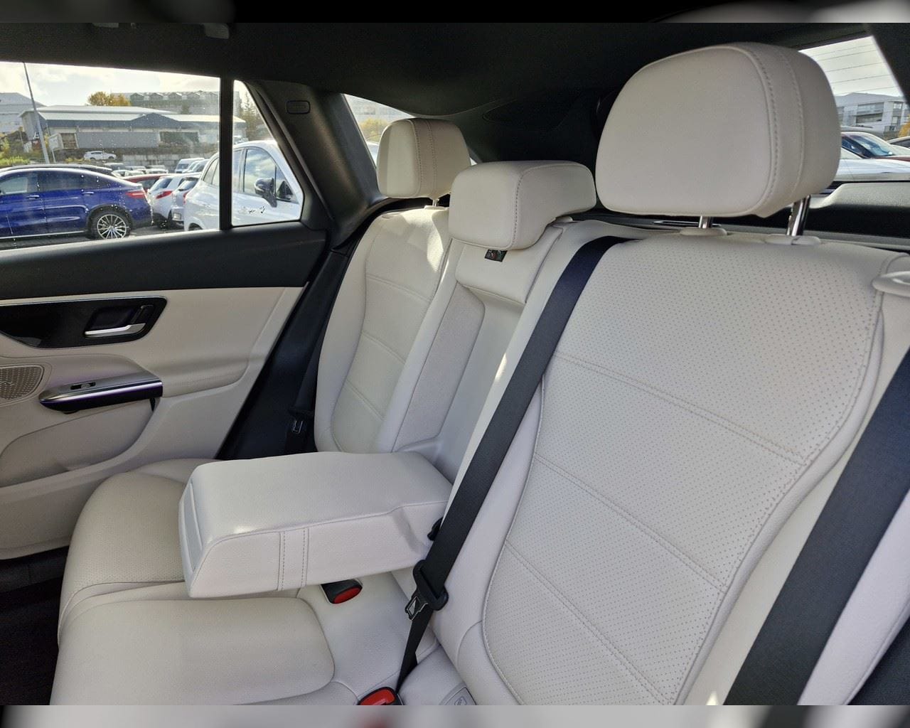 MERCEDES-BENZ GLC 300 E 4MATIC PROGRESSIVE