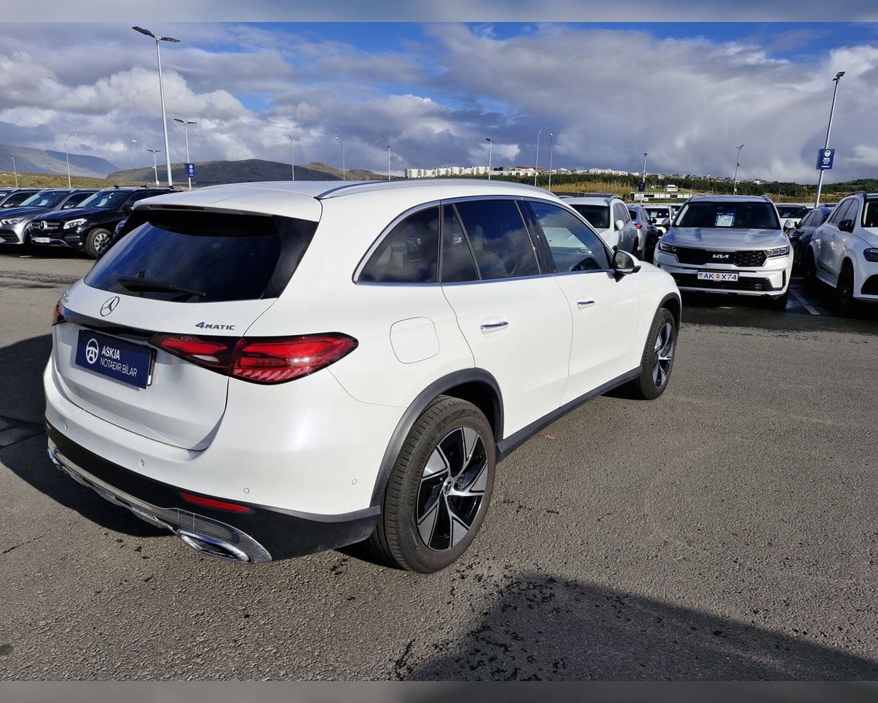 MERCEDES-BENZ GLC 300 E 4MATIC PROGRESSIVE