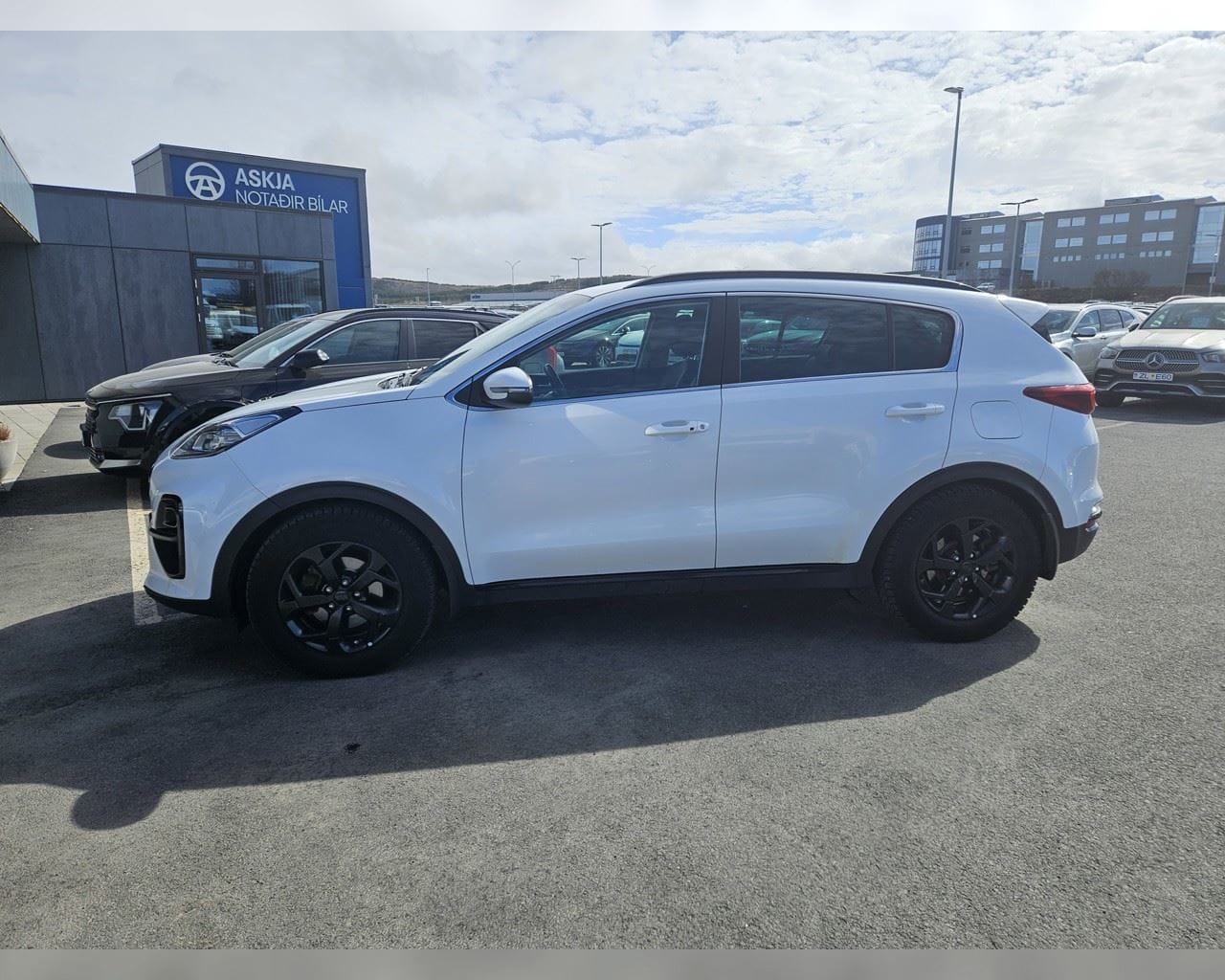 KIA SPORTAGE BLACK EDITION