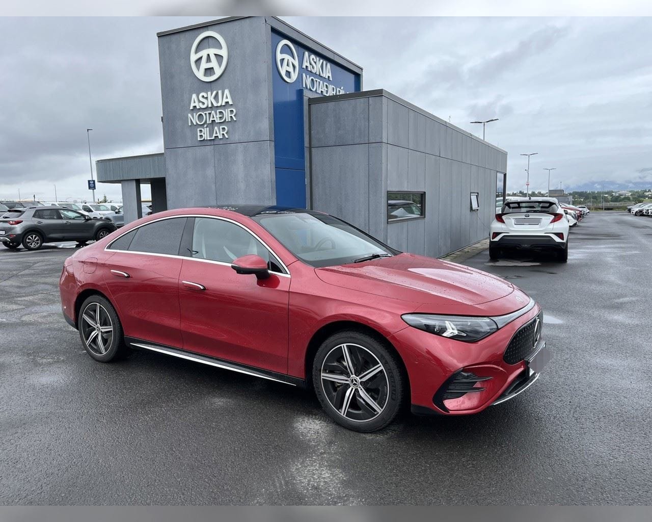 MERCEDES-BENZ CLA 350 4MATIC PROGRESSIVE