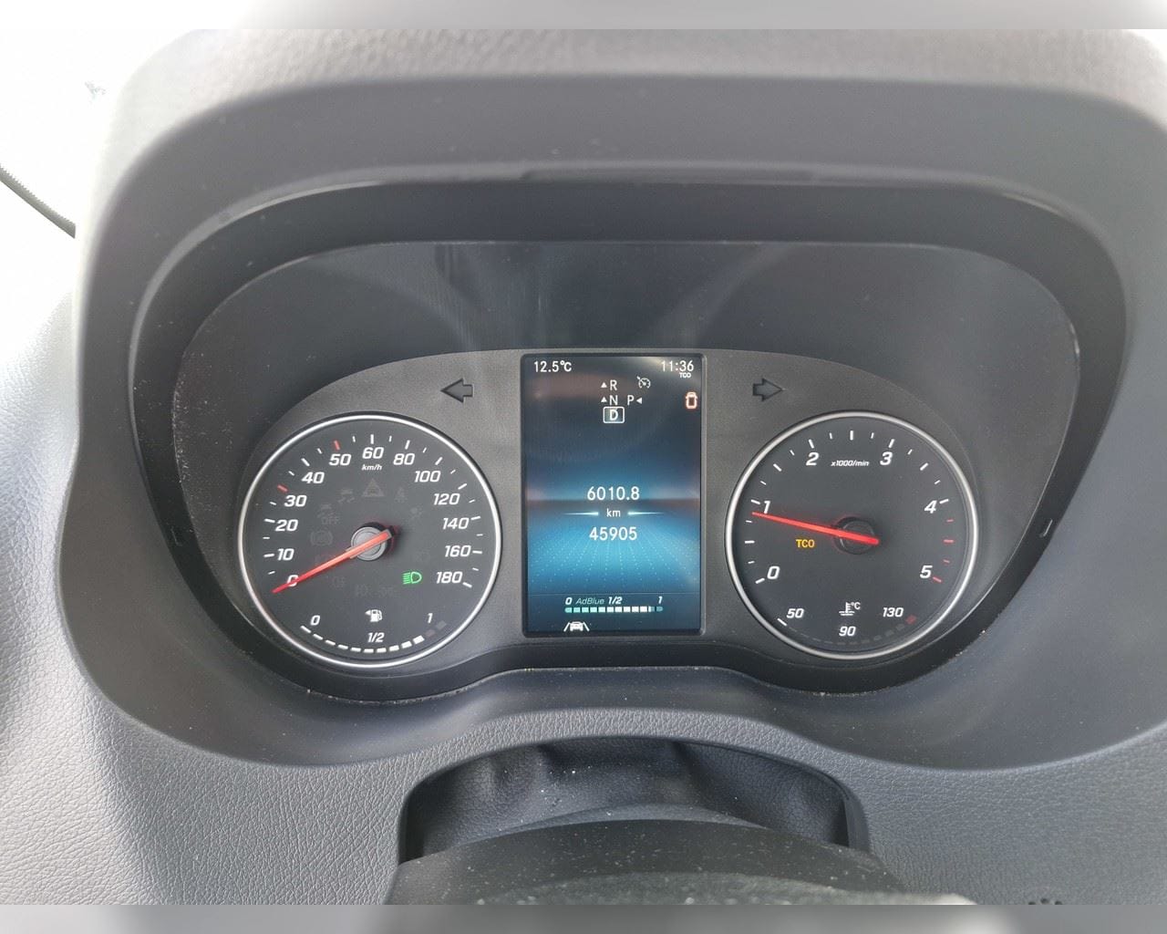 MERCEDES-BENZ SPRINTER 519 16+1+1