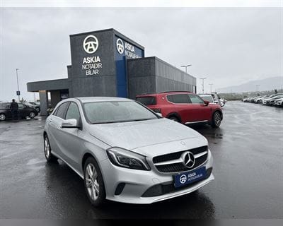 MERCEDES-BENZ A 220 D 4MATIC
