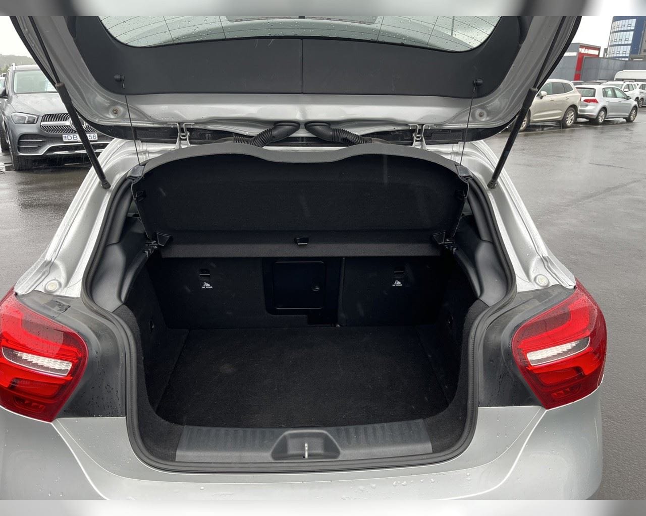 MERCEDES-BENZ A 220 D 4MATIC
