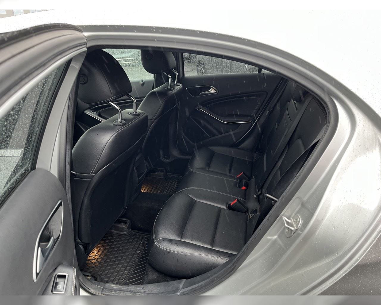 MERCEDES-BENZ A 220 D 4MATIC