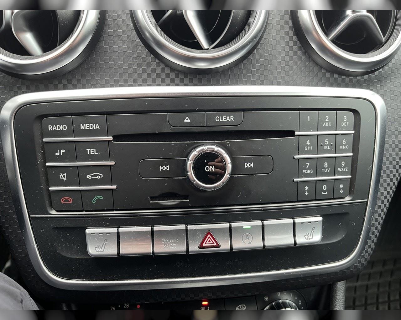 MERCEDES-BENZ A 220 D 4MATIC