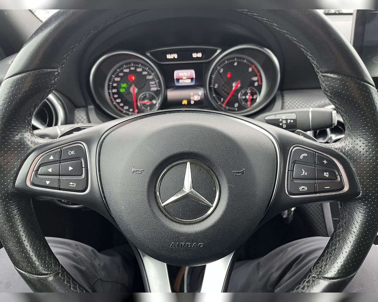 MERCEDES-BENZ A 220 D 4MATIC