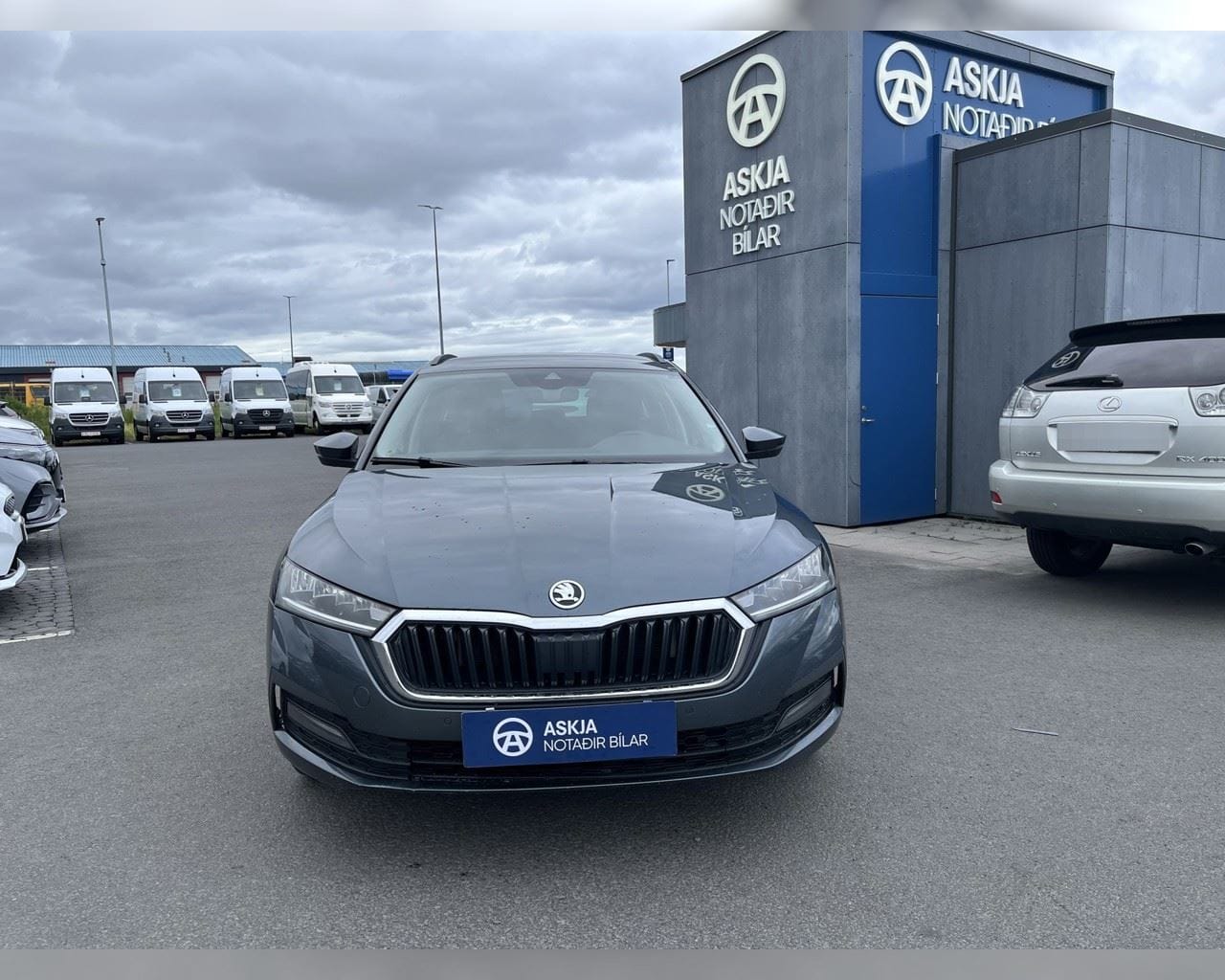 SKODA OCTAVIA AMBITION