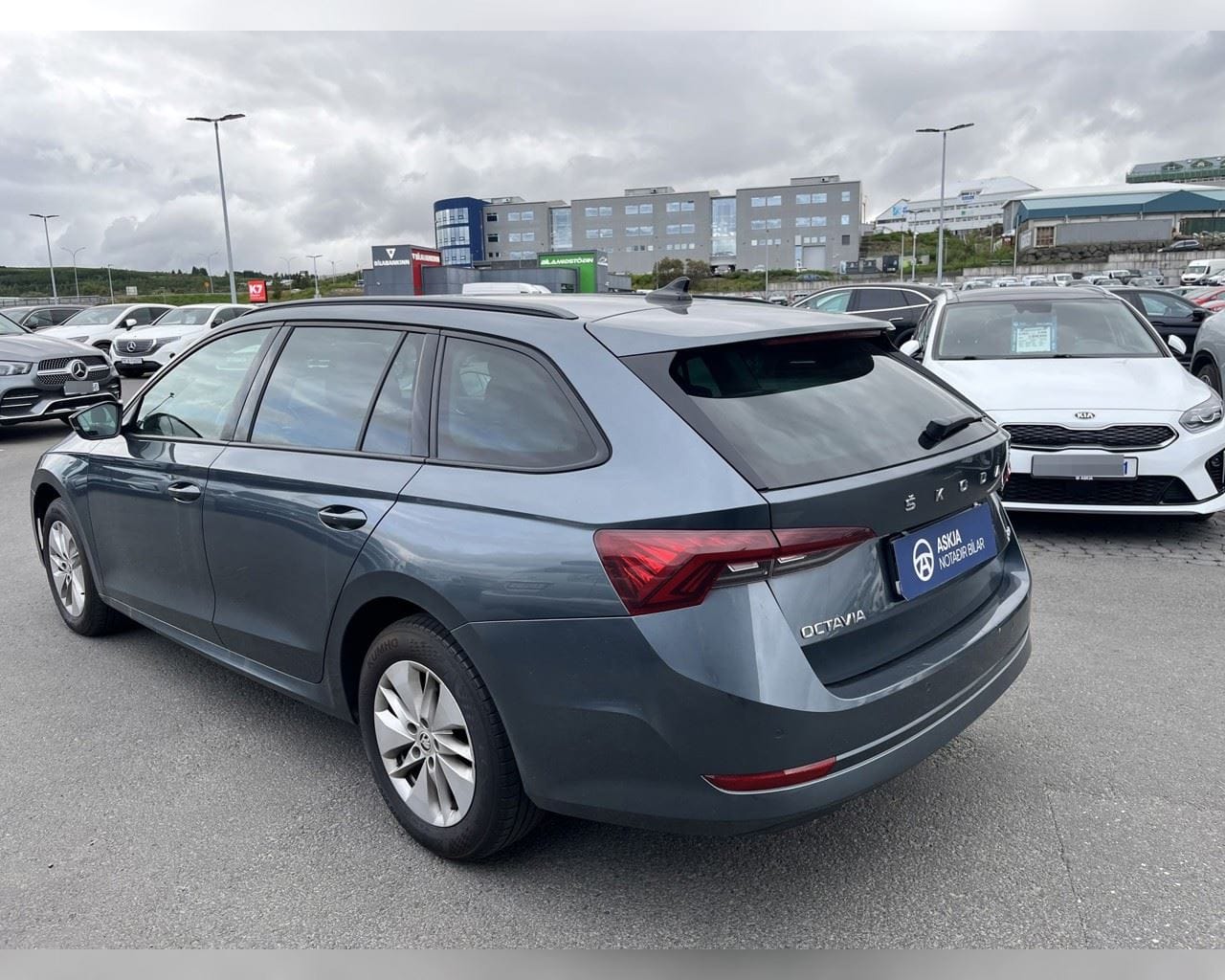 SKODA OCTAVIA AMBITION