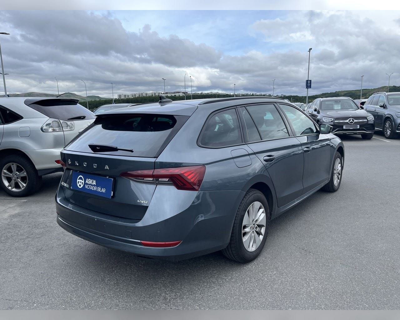 SKODA OCTAVIA AMBITION