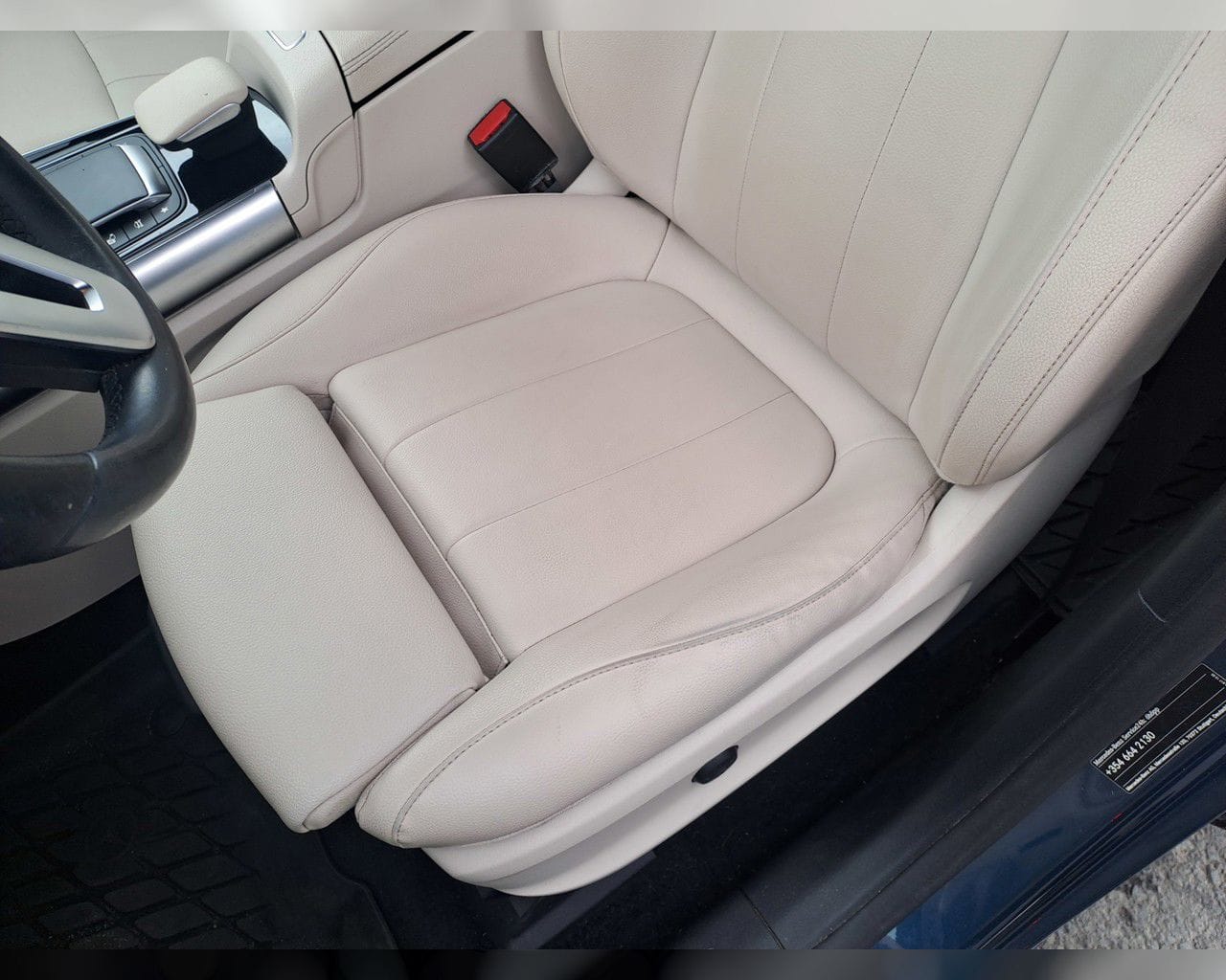 MERCEDES-BENZ EQA 300 PURE 4MATIC