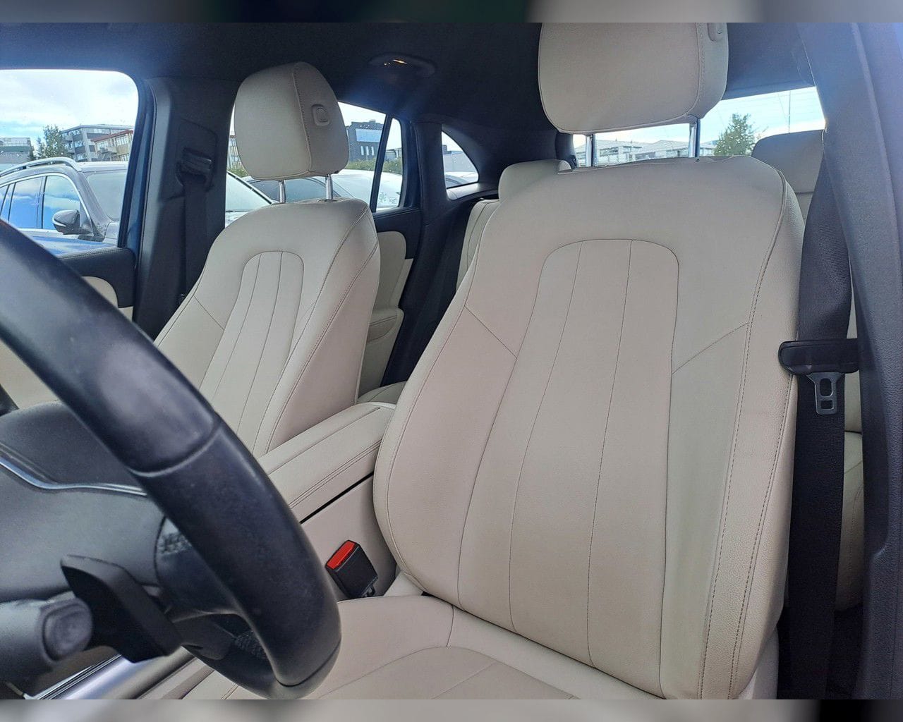 MERCEDES-BENZ EQA 300 PURE 4MATIC