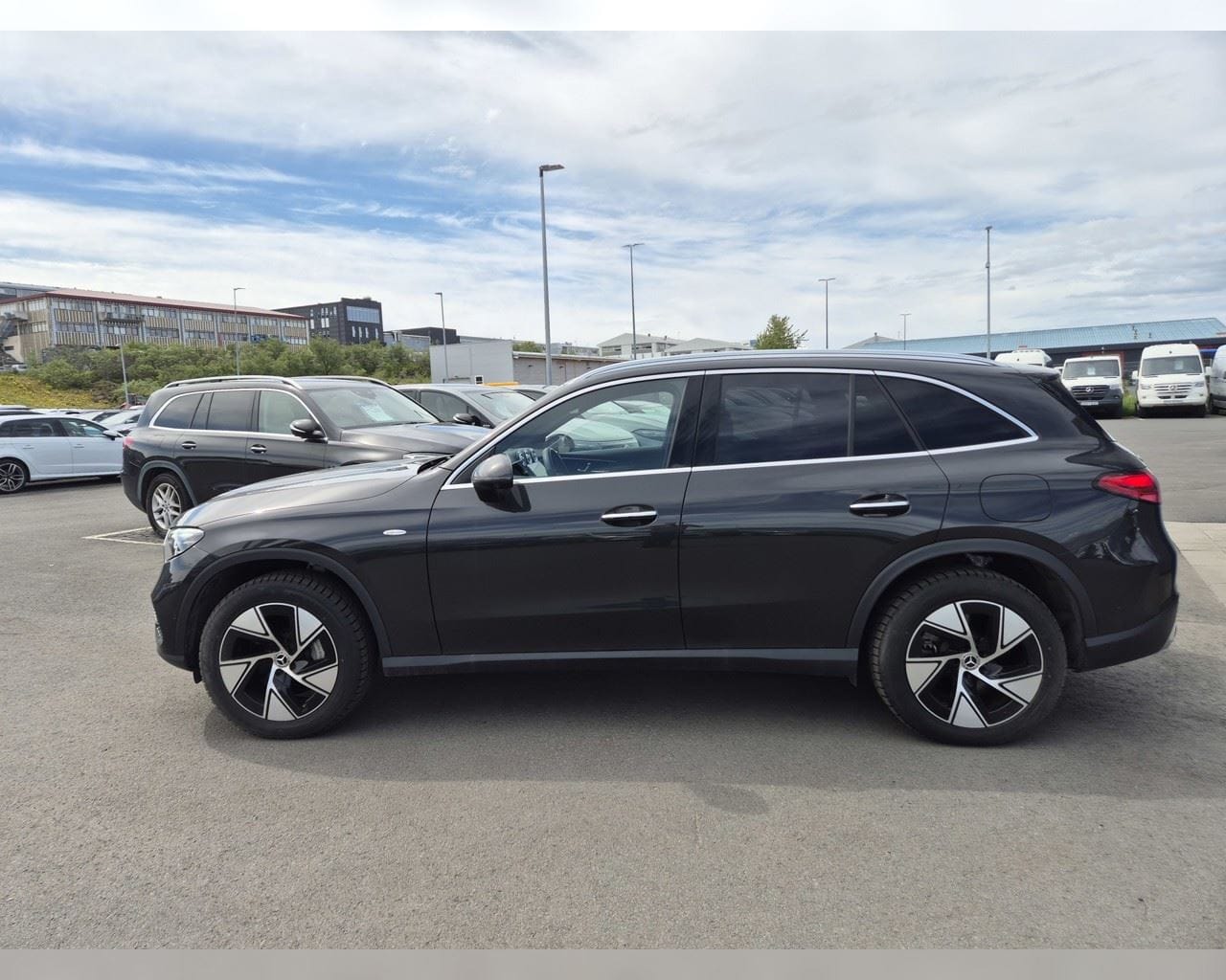 MERCEDES-BENZ GLC 300 E 4MATIC PROGRESSIVE