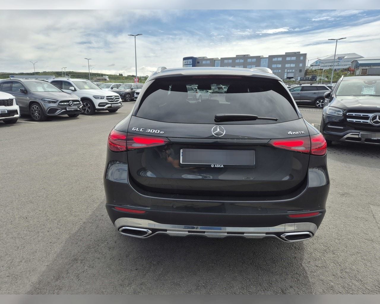 MERCEDES-BENZ GLC 300 E 4MATIC PROGRESSIVE