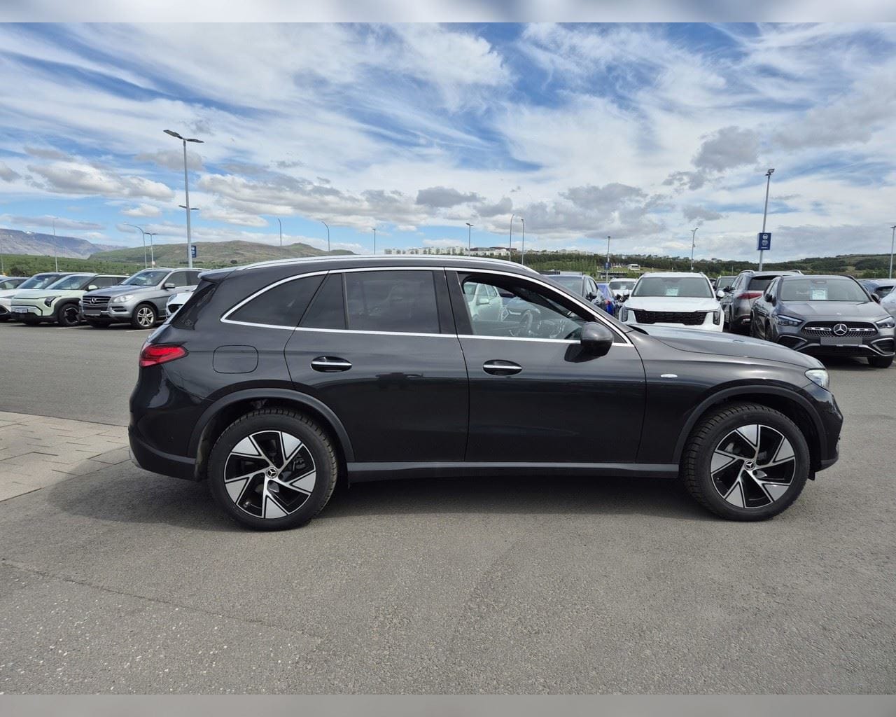 MERCEDES-BENZ GLC 300 E 4MATIC PROGRESSIVE