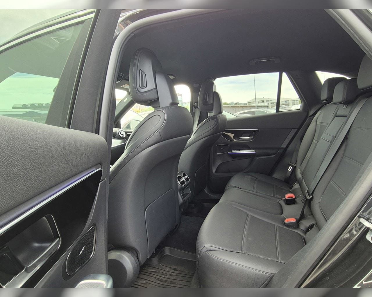 MERCEDES-BENZ GLC 300 E 4MATIC PROGRESSIVE