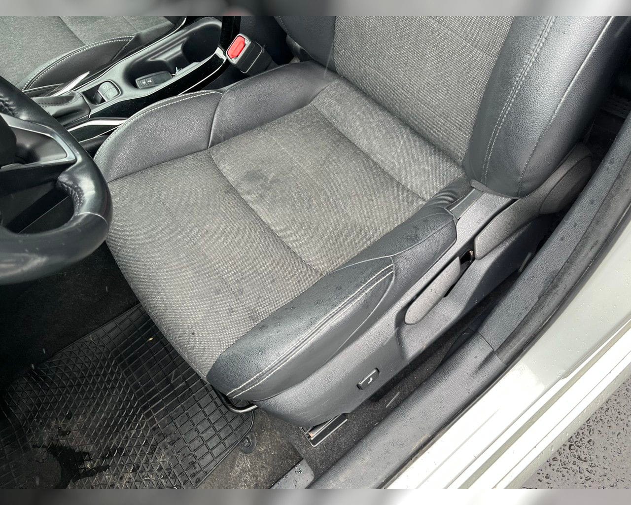 TOYOTA COROLLA STYLE HYBRID