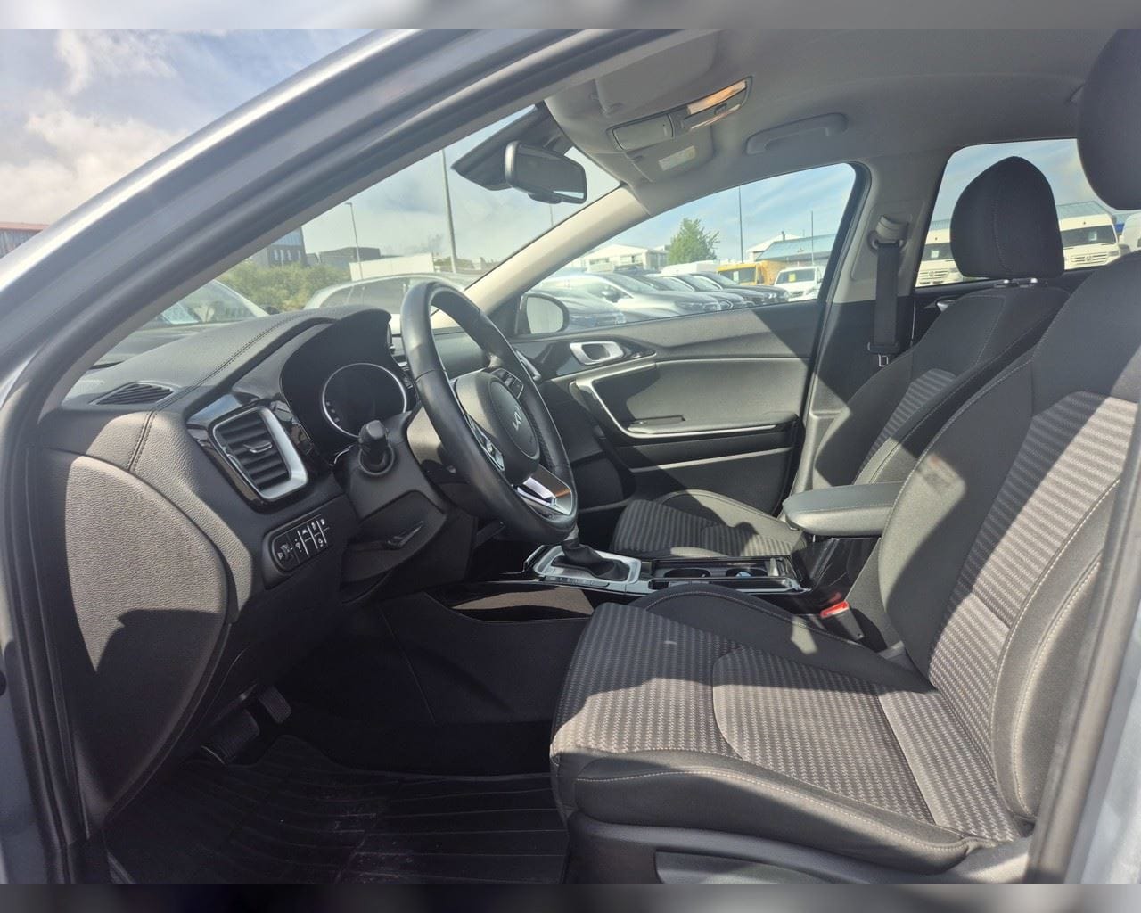 KIA XCEED URBAN PHEV