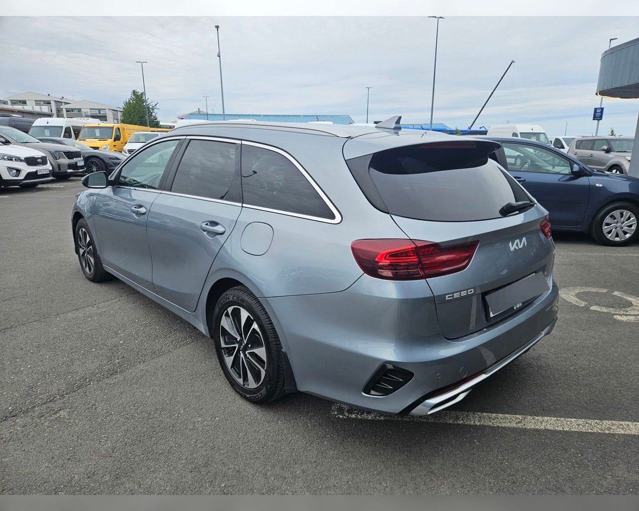 KIA CEED SW PHEV URBAN