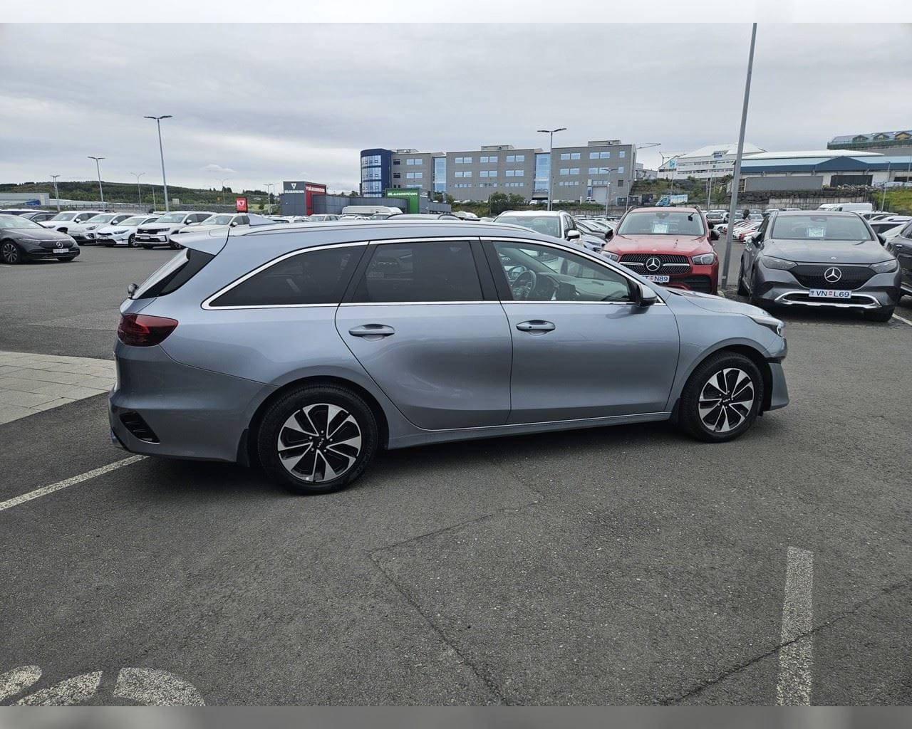 KIA CEED SW PHEV URBAN