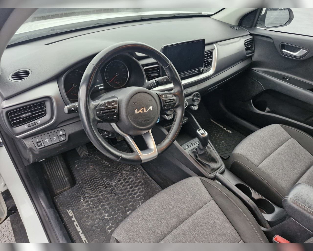 KIA STONIC URBAN