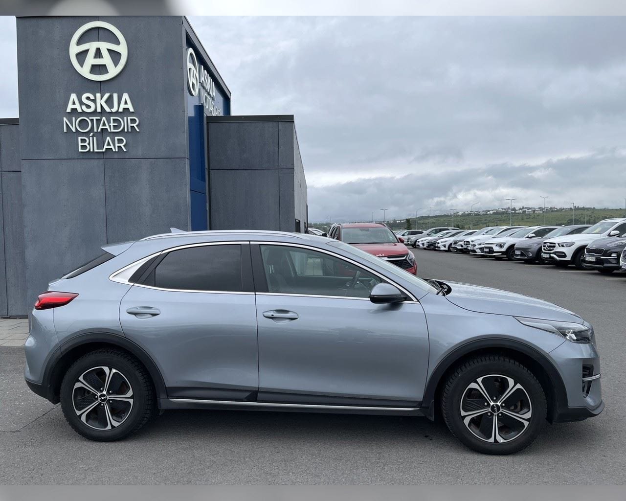 KIA XCEED PHEV URBAN