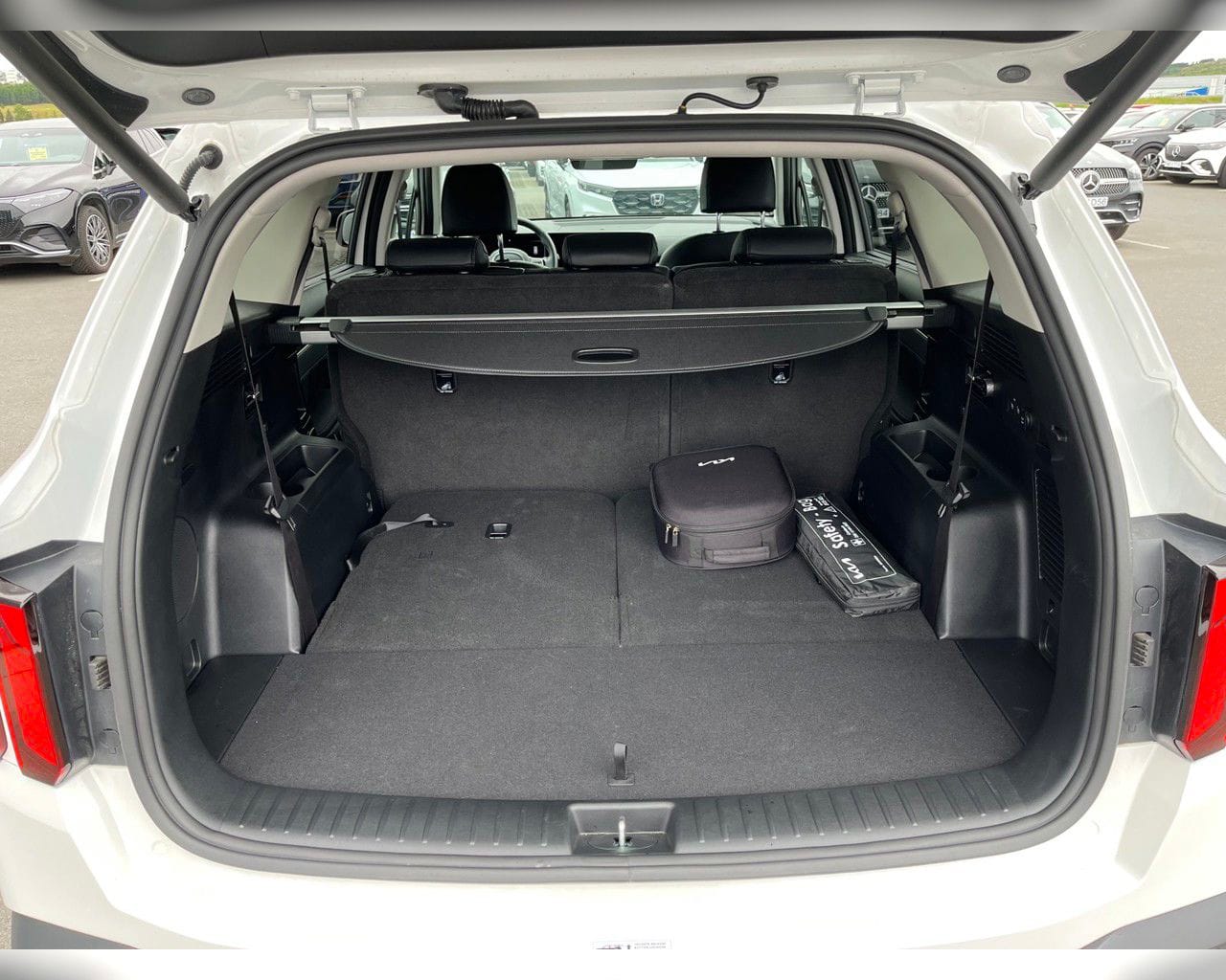 KIA SORENTO LUXURY PHEV