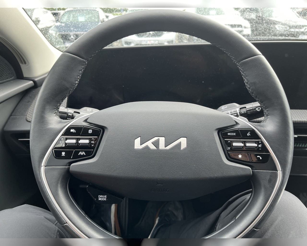 KIA EV6 LUXURY 77KWH