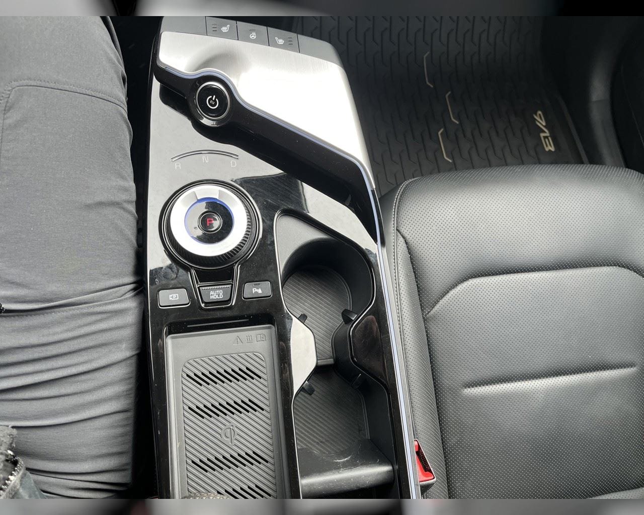 KIA EV6 LUXURY 77KWH
