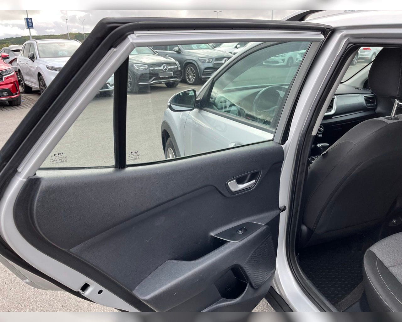 KIA STONIC URBAN