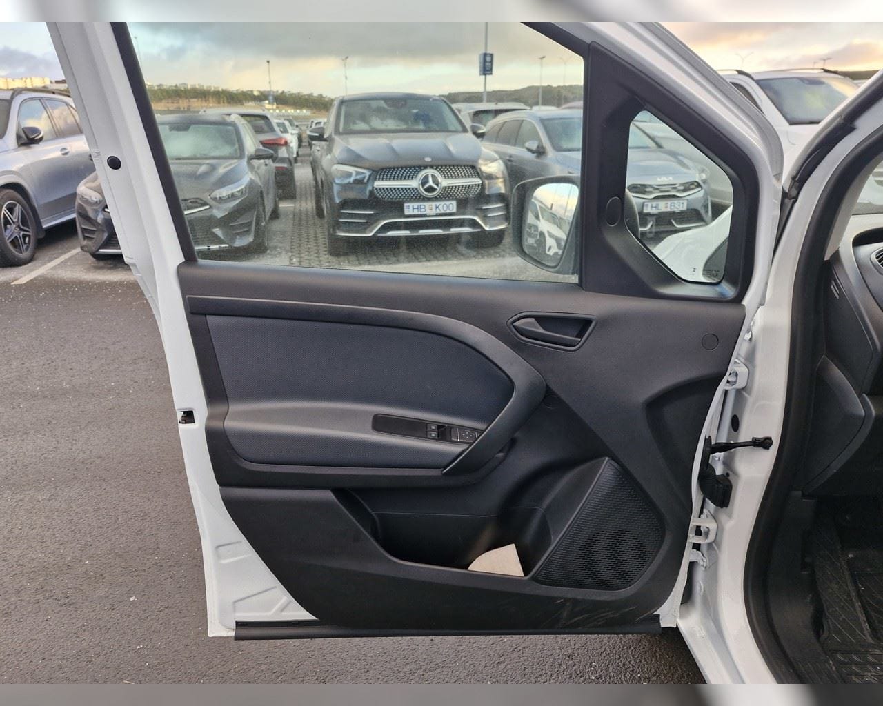 MERCEDES-BENZ CITAN BASIC MILLILANGUR