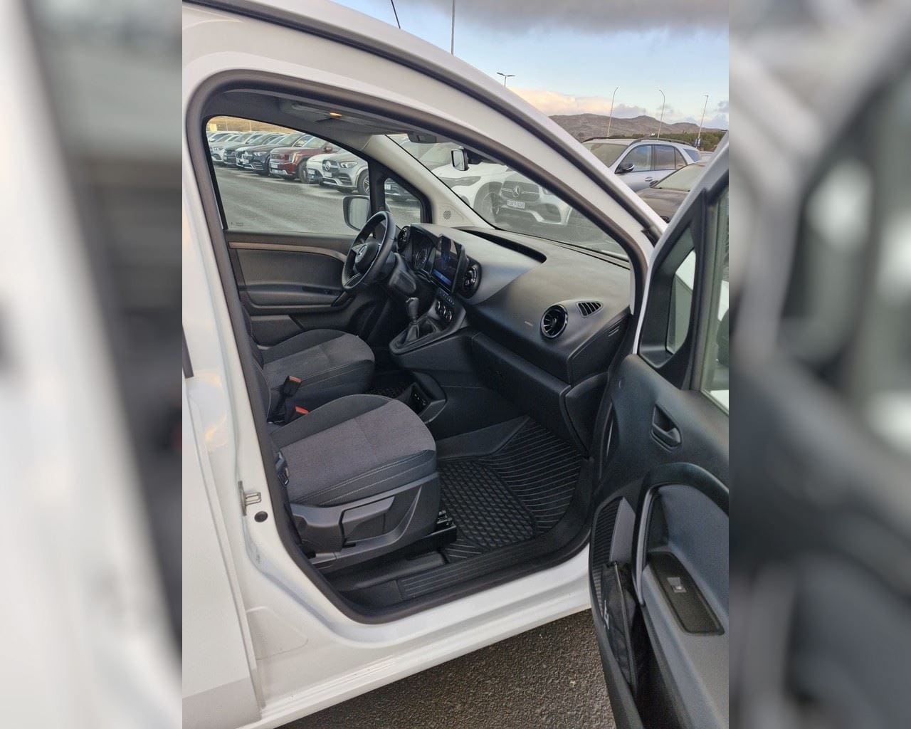 MERCEDES-BENZ CITAN BASIC MILLILANGUR