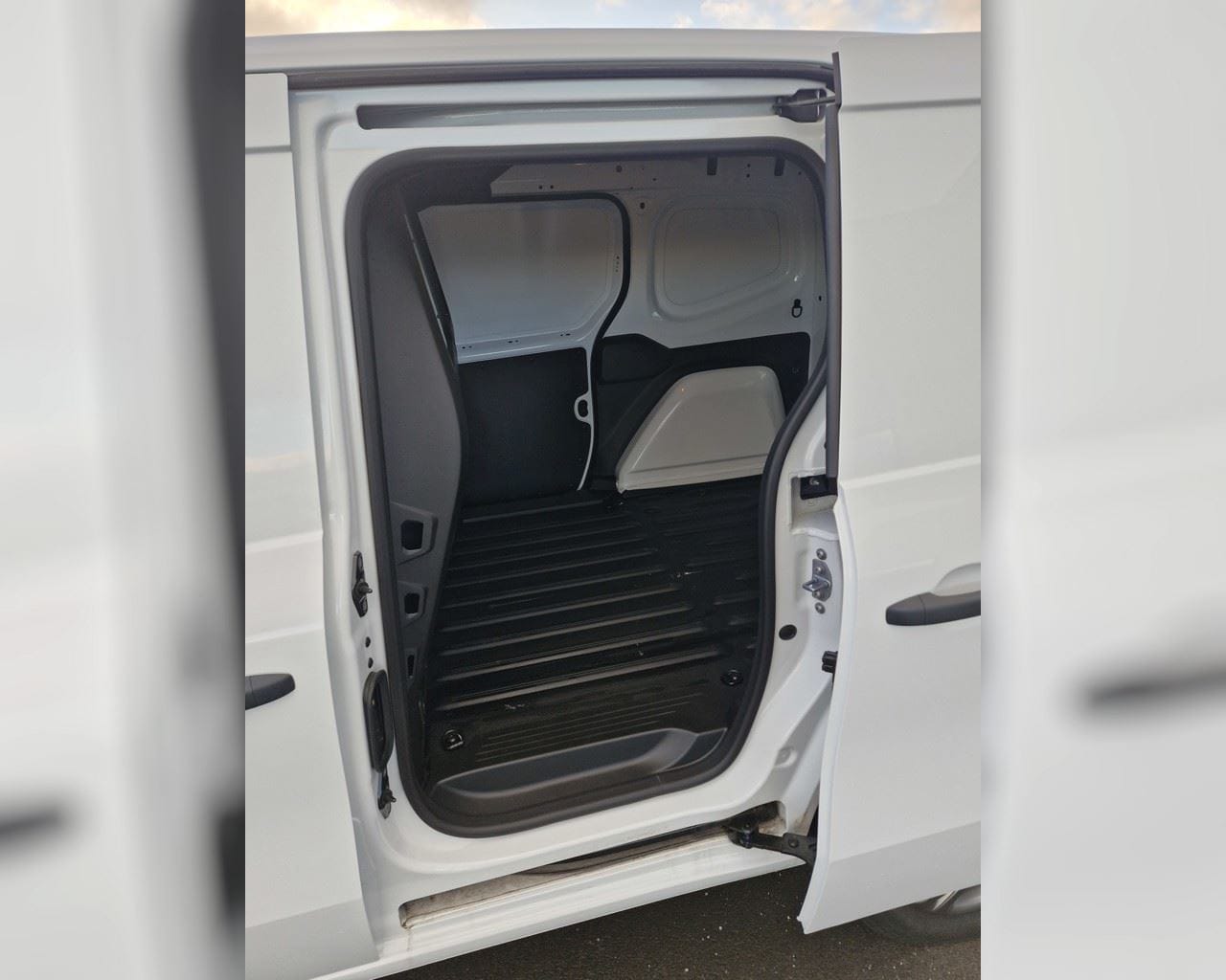 MERCEDES-BENZ CITAN BASIC MILLILANGUR