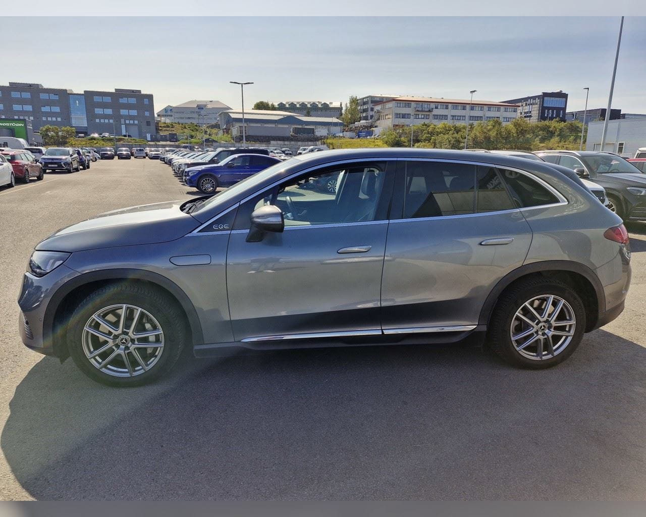 MERCEDES-BENZ EQE 350 SUV 4MATIC PURE